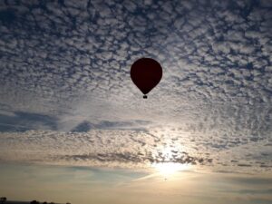ballon et nuages
