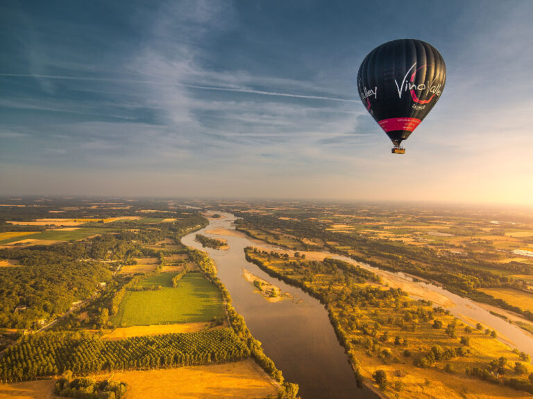 château-val-de-loire-en-montgolfiere