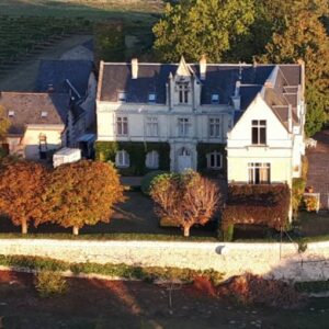 Saumur maison de maitre en val de loire pour bapteme wee end.