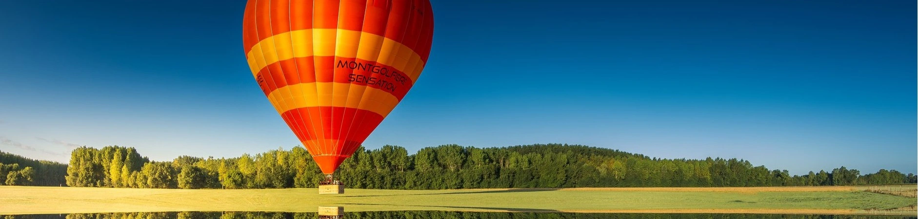 bel envol de la montgolfière