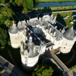 Vol montgolfiere au-dessus du château de sarthe le lude Vol montgolfiere au-dessus du château de sarthe le lude
