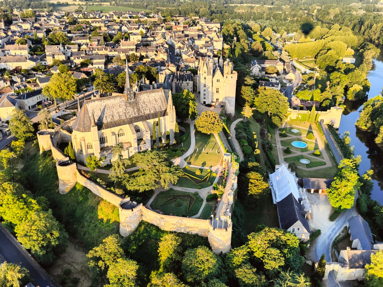 Chateau de Montreuil Bellay.